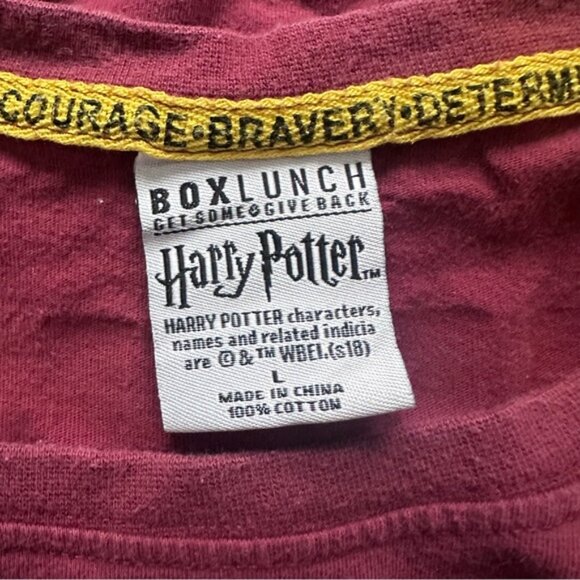 Harry Potter | Gryffindor Hype Jersey - BoxLunch Exclusive | Size Large - Picture 5 of 8
